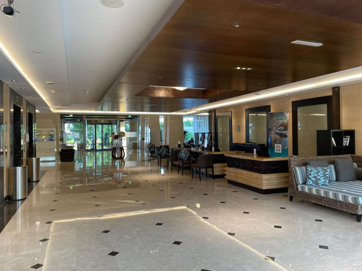 Anantara Hotel Apartment Palm Jumeirah Connected Anantara Hotel 迪拜 外观 照片