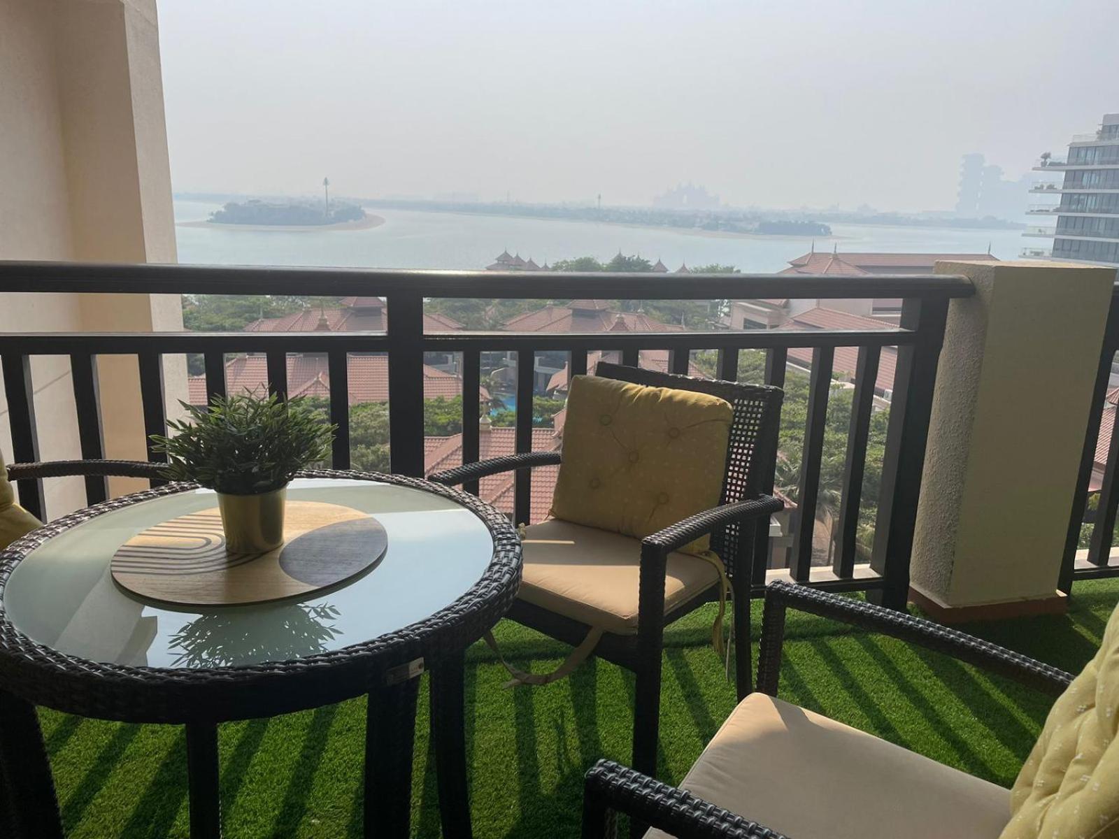 Anantara Hotel Apartment Palm Jumeirah Connected Anantara Hotel 迪拜 外观 照片